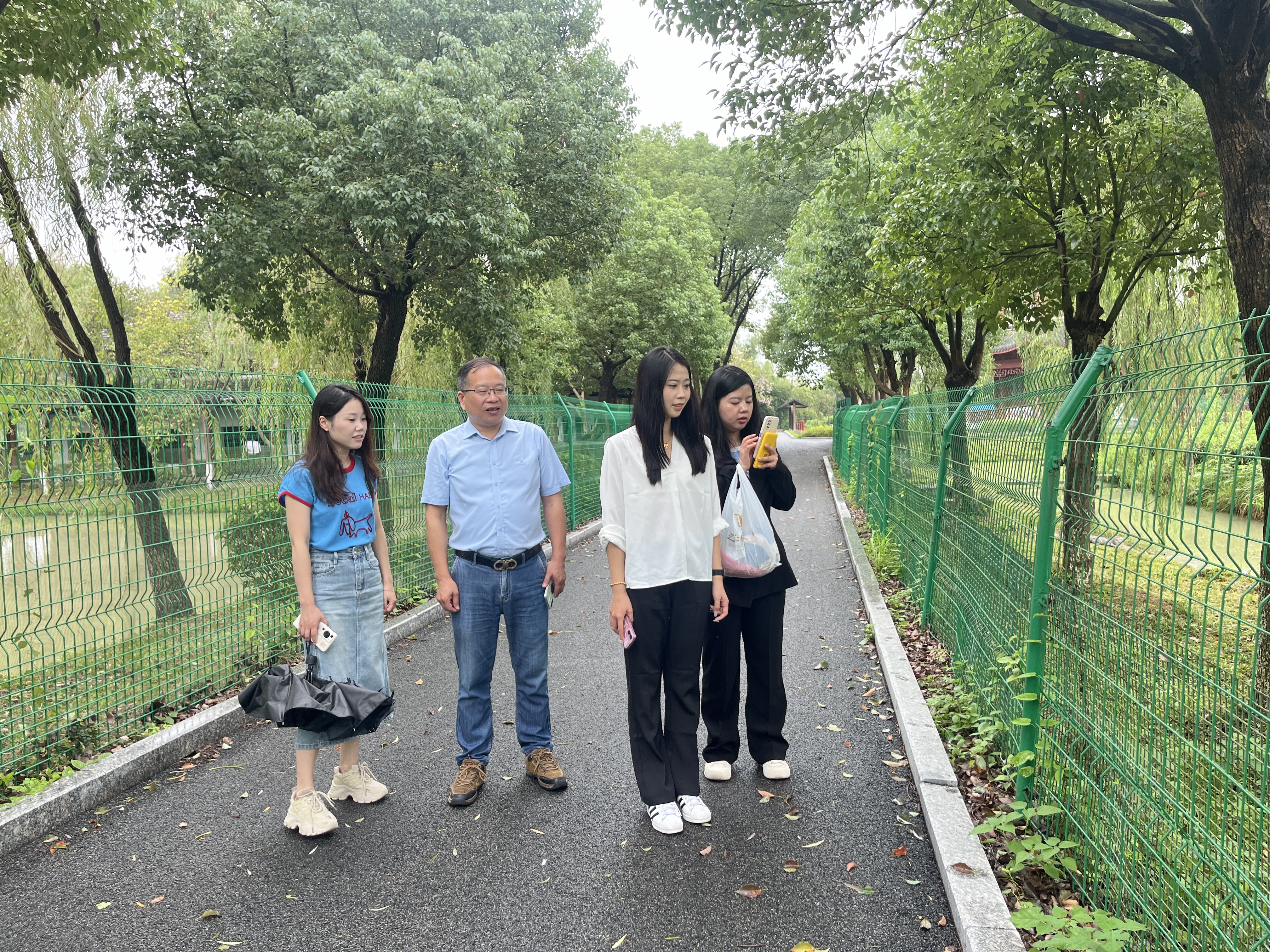 1758851069321.jpg 1758851069321.jpg